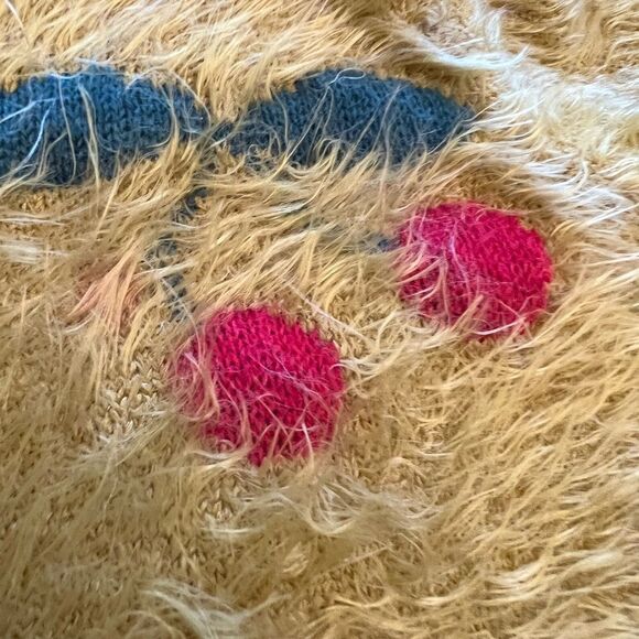 Beautiful Retro Girls Chartreuse cherry sweater. 🍒 size 5. - Picture 4 of 7